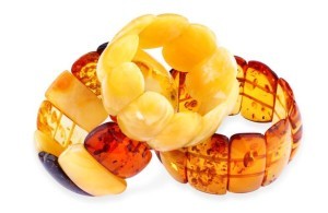 rp_amber_bracelet-300x195.jpg