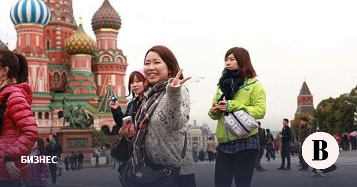 Магазины для туристов из Китая торговавшие янтарем, могут съехать с Фрунзенской набережной