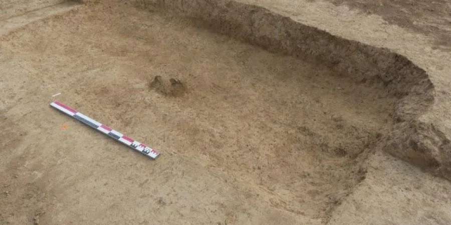 Янтарь и бронза. Во Франции нашли «княжескую» гробницу бронзового века