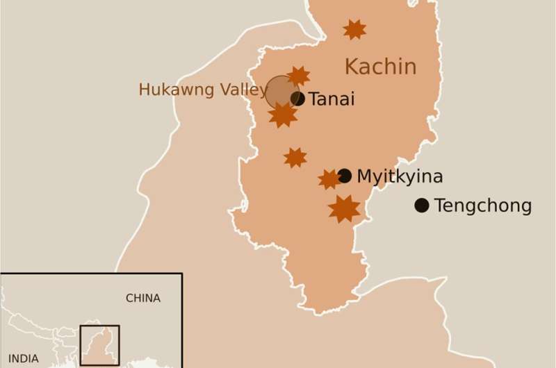 Места в Мьянме, связанные с мьянманским янтарем, и районы крупных конфликтов.